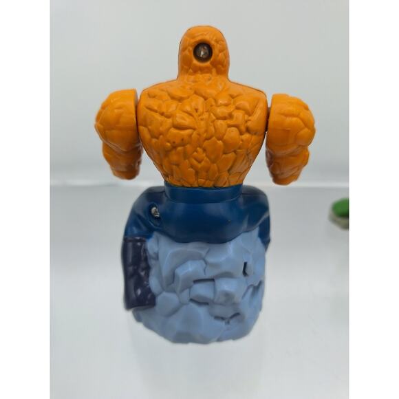 Hulk And Thing Action Figures From McD And BK - Picture 3 of 6